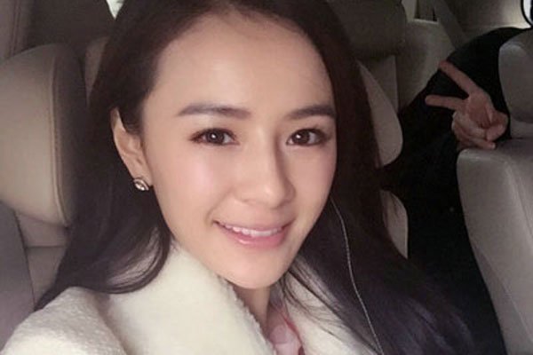 王婧吸毒事件怎么回事 过个生日就花费了50万