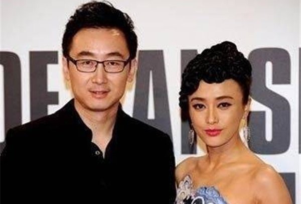 陆川和秦岚结婚了吗 和妻子胡蝶奉子成婚